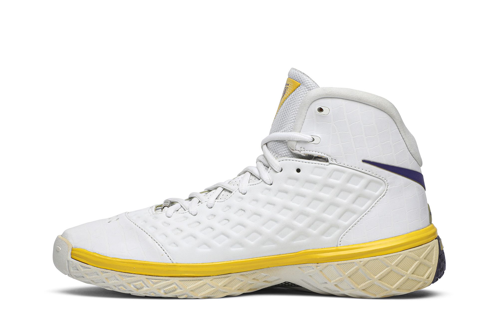 Nike kobe 3 yellow discount