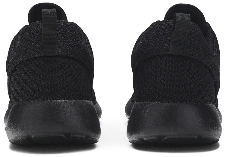 Roshe Run Triple Black