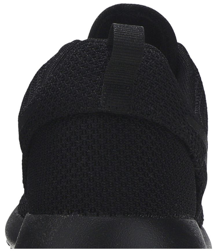 Roshe Run Triple Black