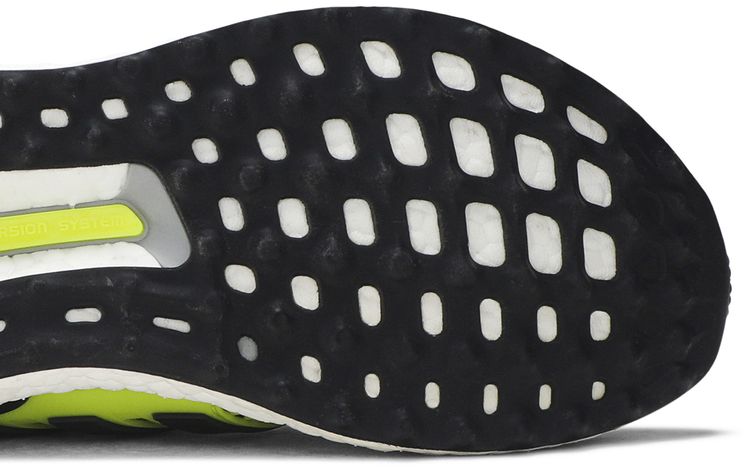 Adidas UltraBoost 10 Solar Yellow