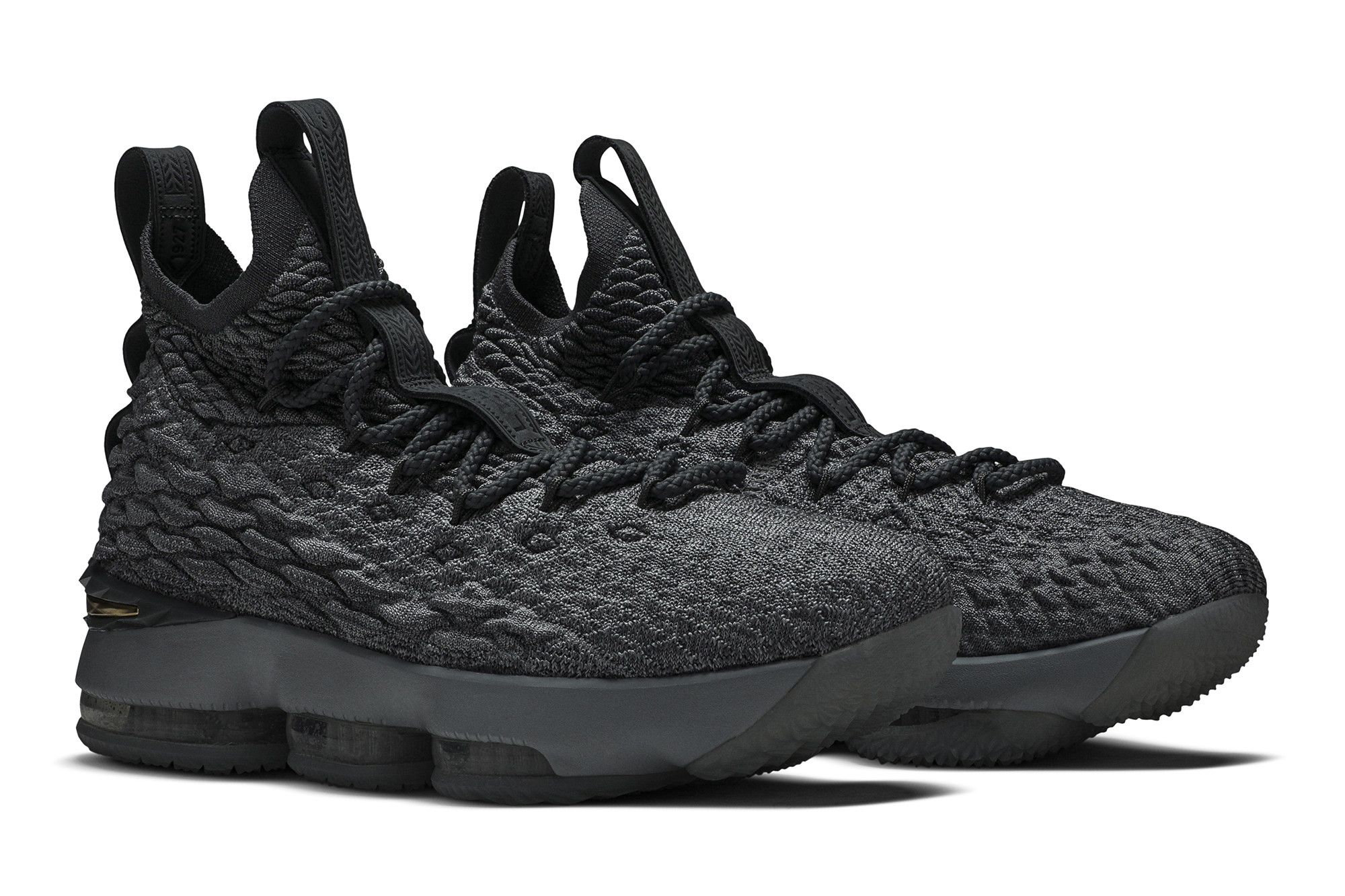 Nike lebron 15 triple black shop