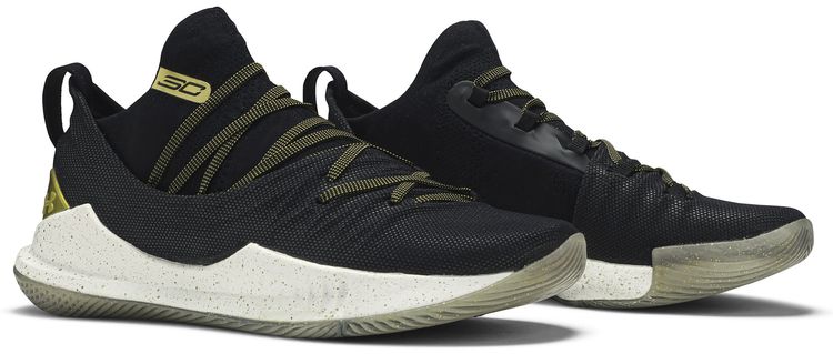 Under Armour Curry 5 Championship Pack