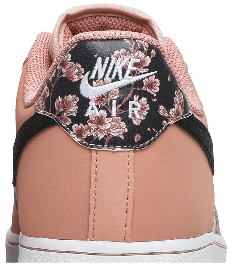 Nike Air Force 1 Low 07 LE Japanese Cherry Blossoms