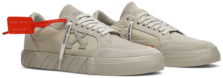 Off White Vulc Sneaker Beige