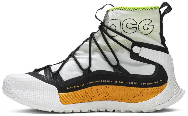Nike ACG Air Terra Antarktik Gore Tex University Gold