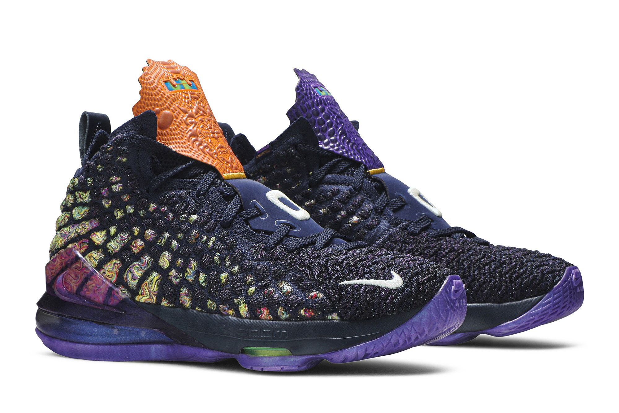 Lebron 17 monstars 2025