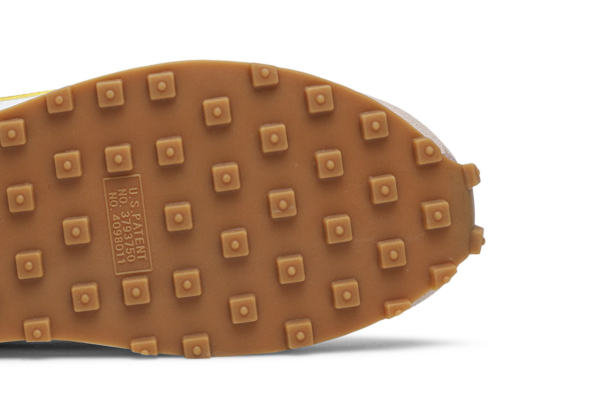 nike daybreak fossil stone saffron quartz