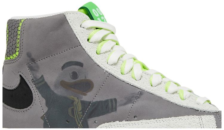 Nike Blazer Mid 77 University of Oregon Football PE