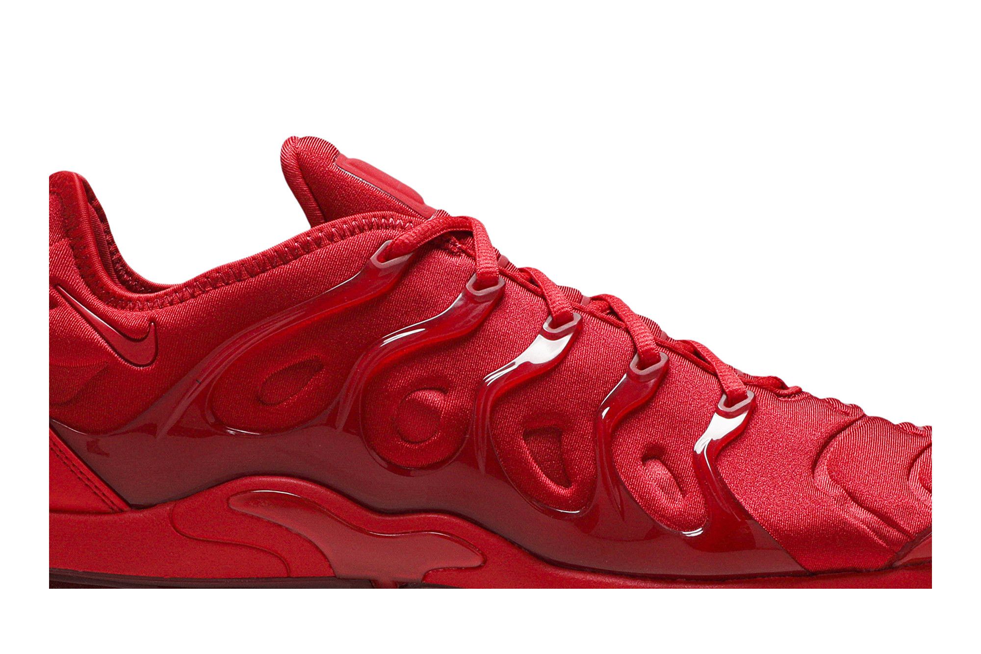 Red air vapormax hotsell