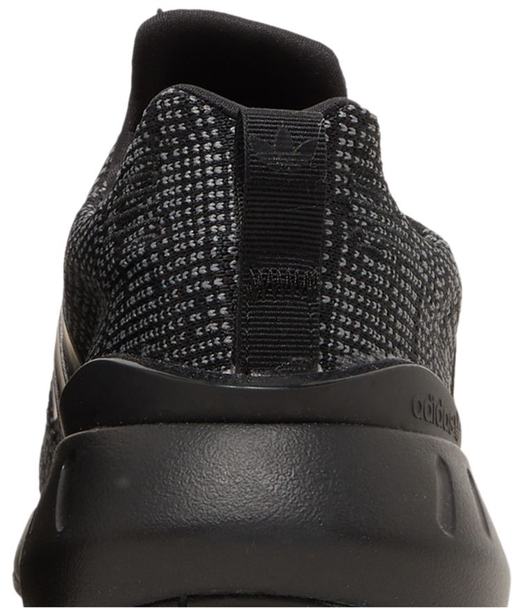 Adidas Swift Run 22 Big Kid Black