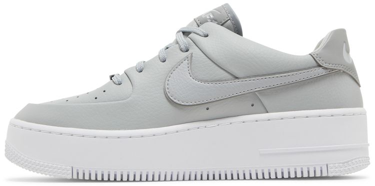 Nike Wmns Air Force 1 Sage Low Light Smoke Grey