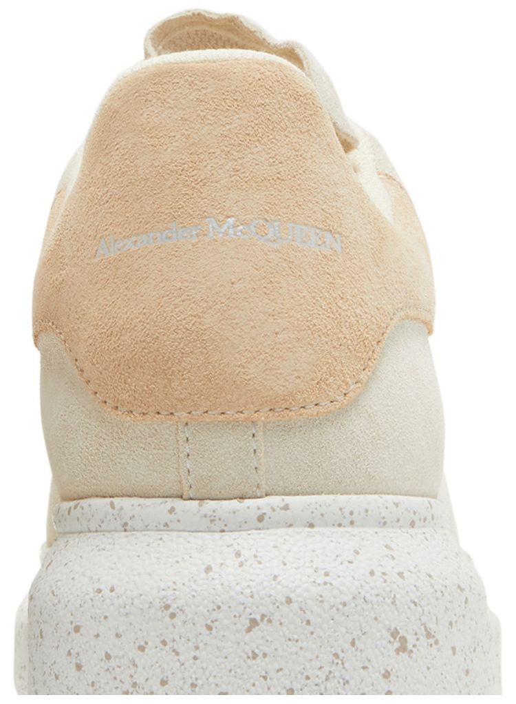 Alexander McQueen Wmns Oversized Sneaker Bone