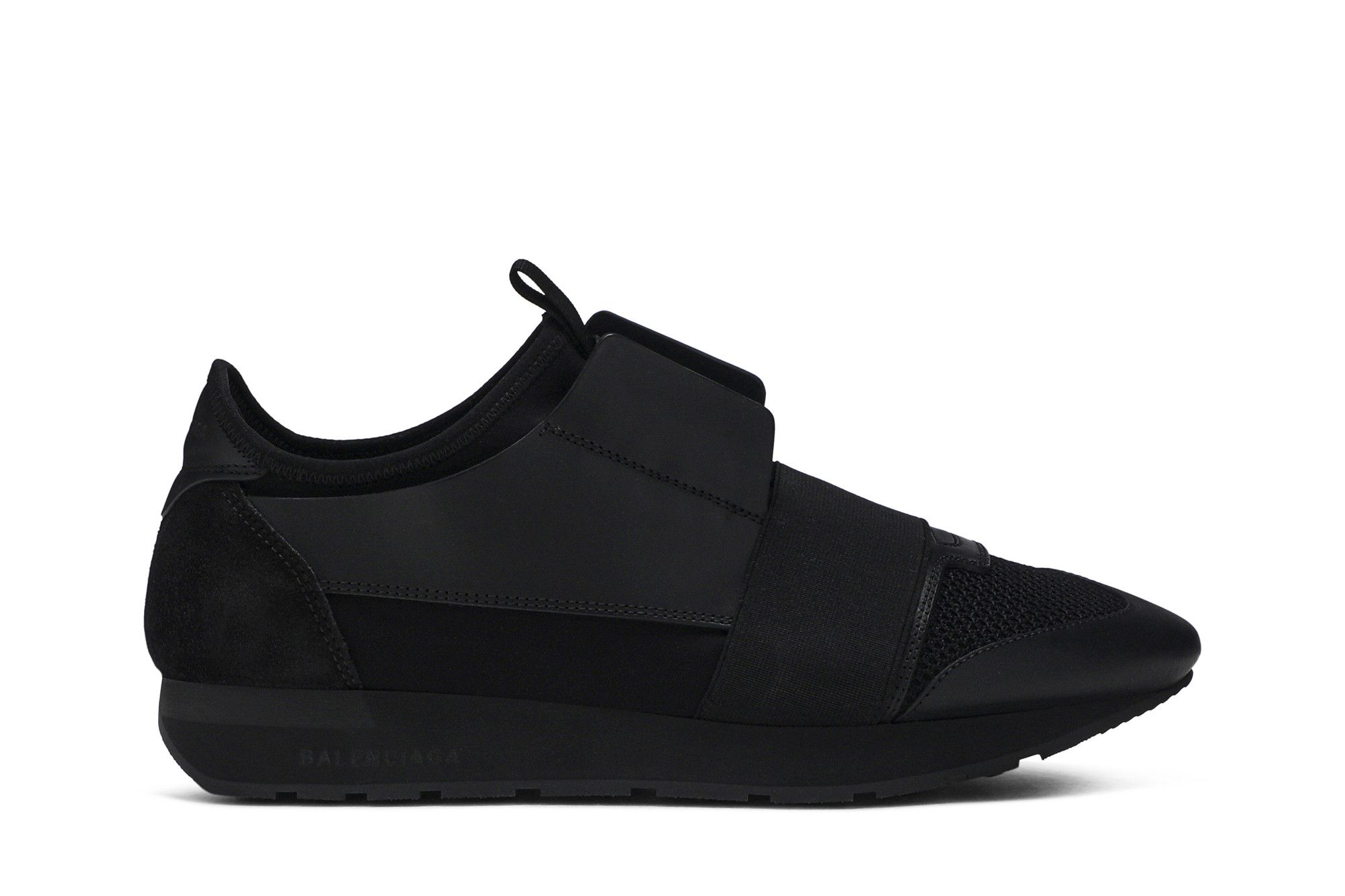 Balenciaga race runner triple black 2025