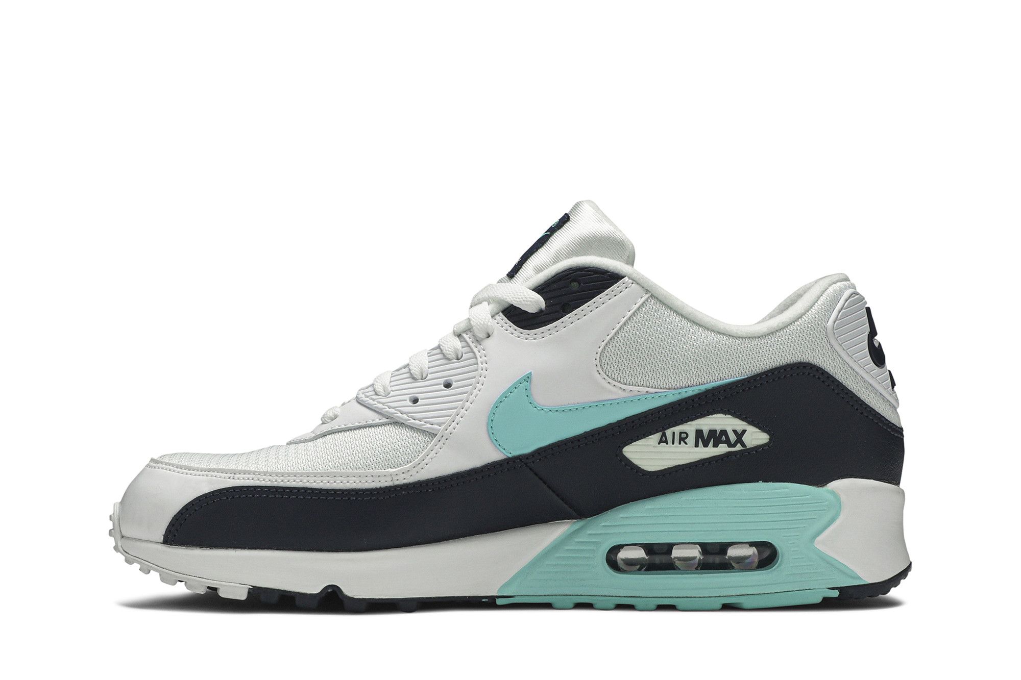 Nike Men s Air Max 90 Essential Shoes