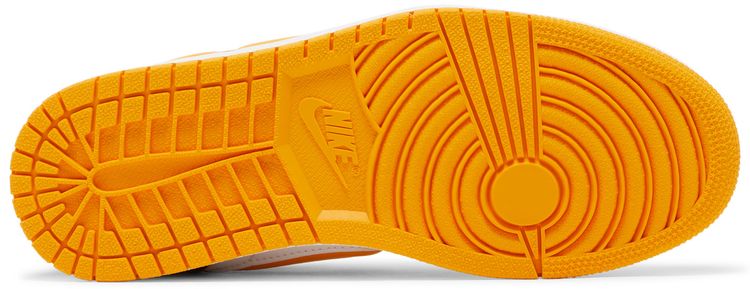 Air Jordan 1 Low FlyEase White Taxi