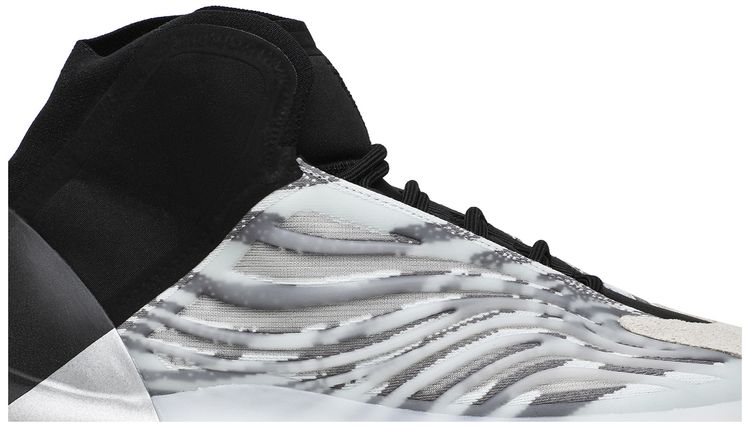 Adidas Yeezy Basketball Quantum