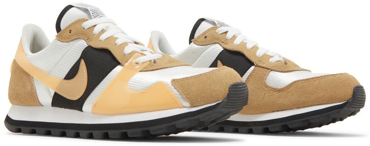 Nike Wmns V Love OX Parachute Beige