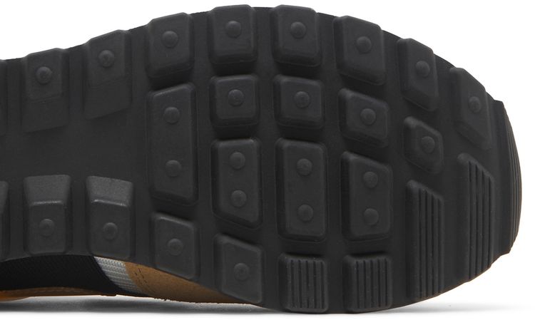 Nike Wmns V Love OX Parachute Beige