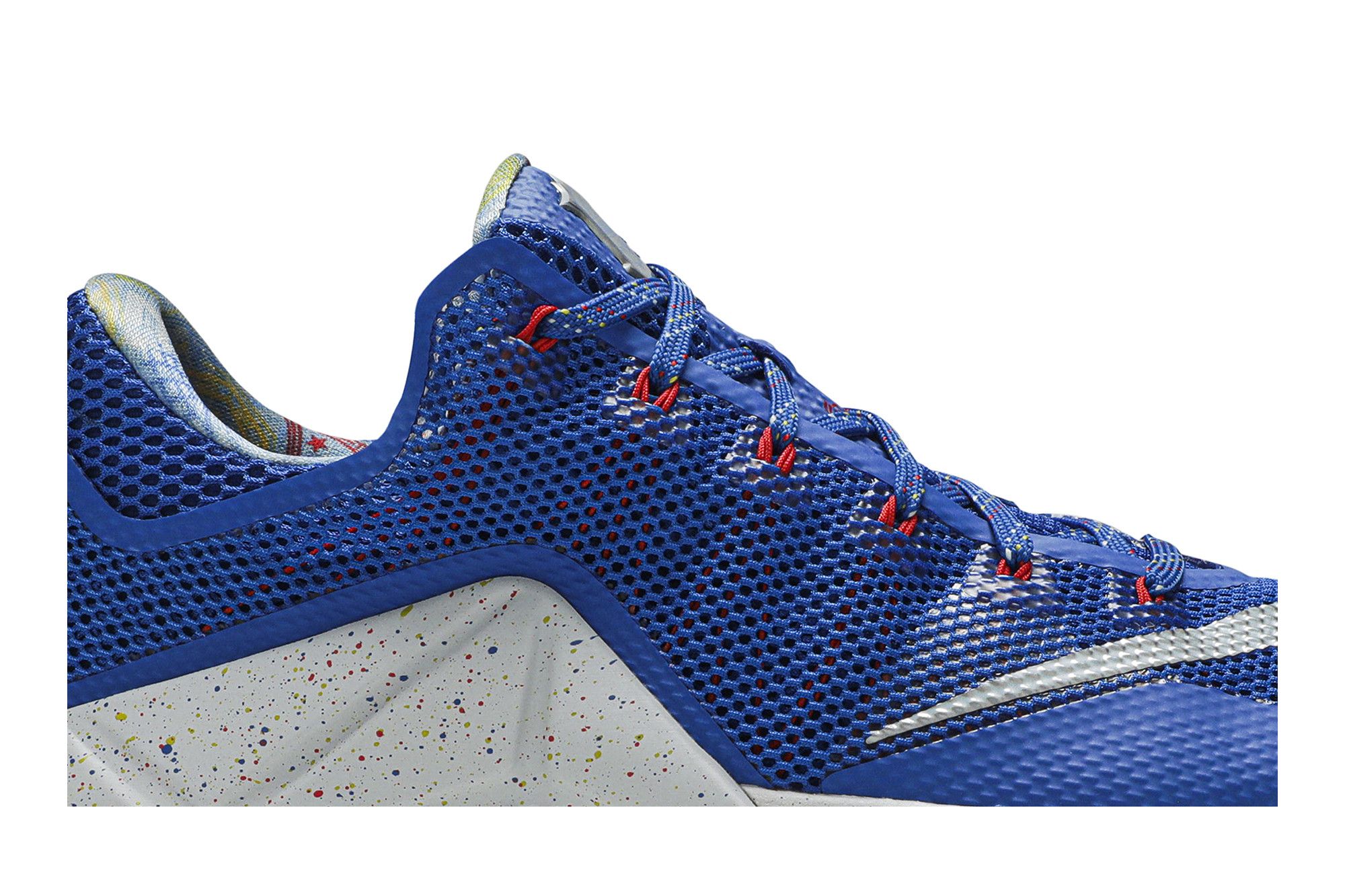Size 9.0 LeBron 12 Low Rise
