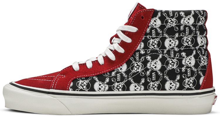 Vans Sk8 Hi 38 DX Skulls Red Black