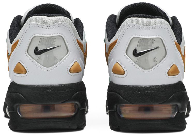 Nike Wmns Air Max 2 Light Jaguars