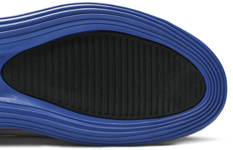 Nike Air Max 720 Saturn