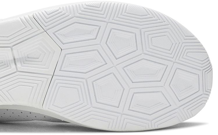 Nike Zoom Fly 2 Noise Cancelling