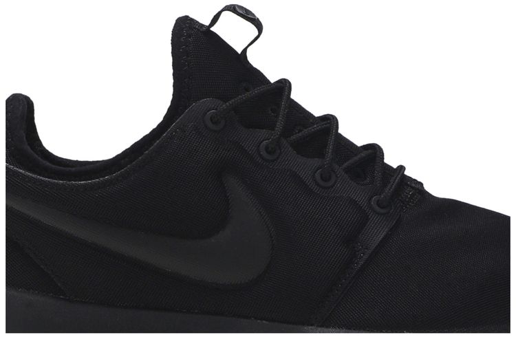 Nike Roshe Two Triple Black