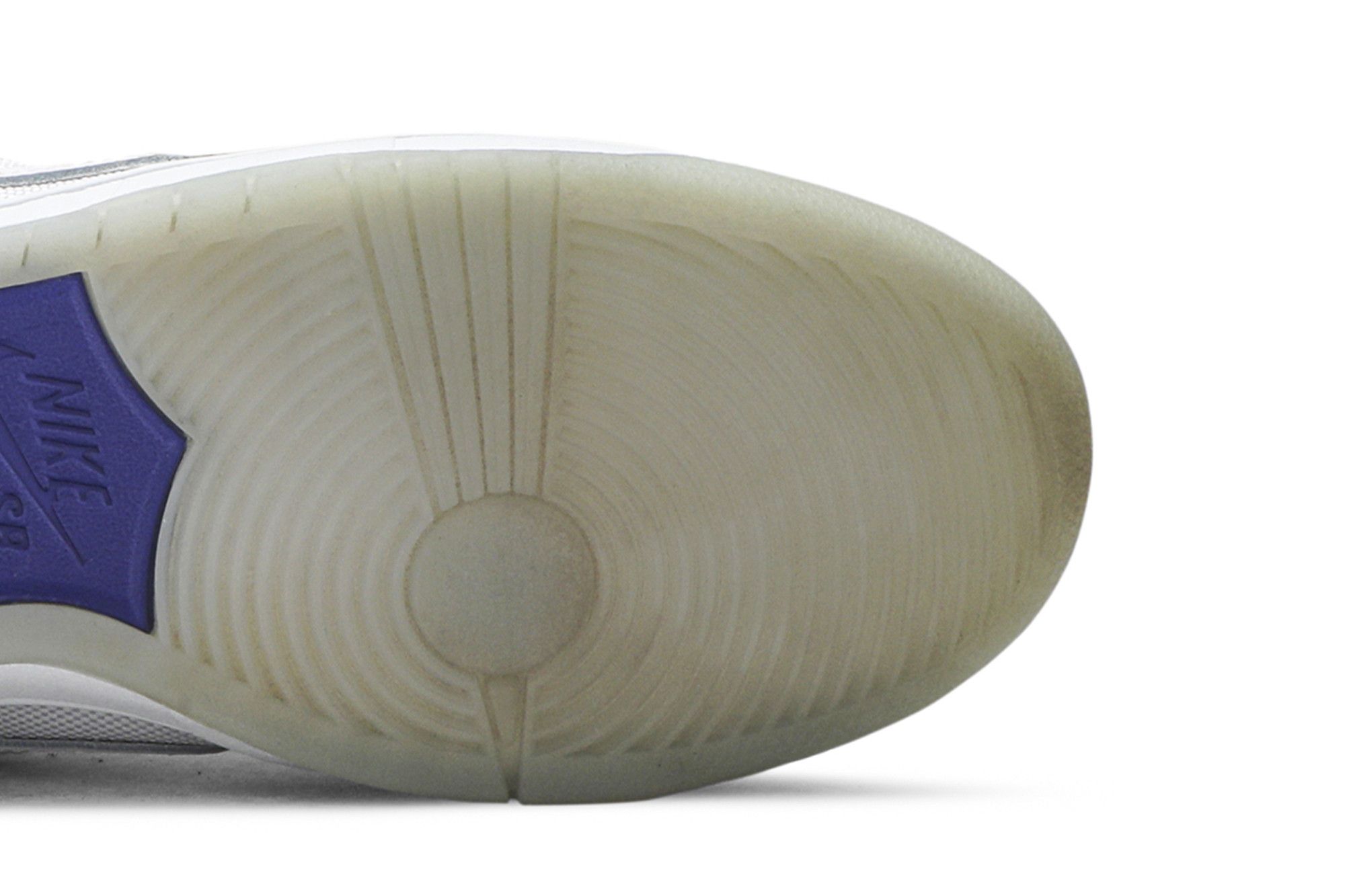 Buy Nike Dunk Low Pro SB 'Concord' - 304292 043 | GOAT