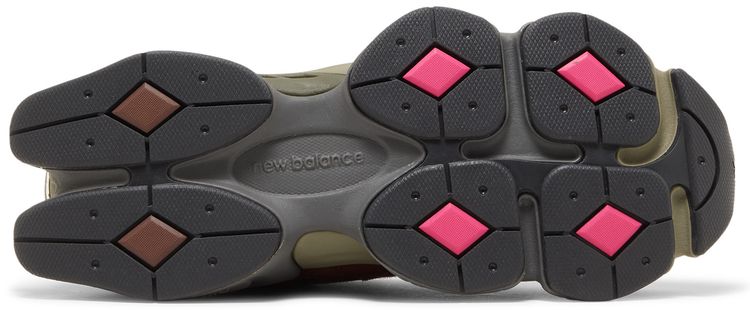 New Balance 9060 Burgundy Pink