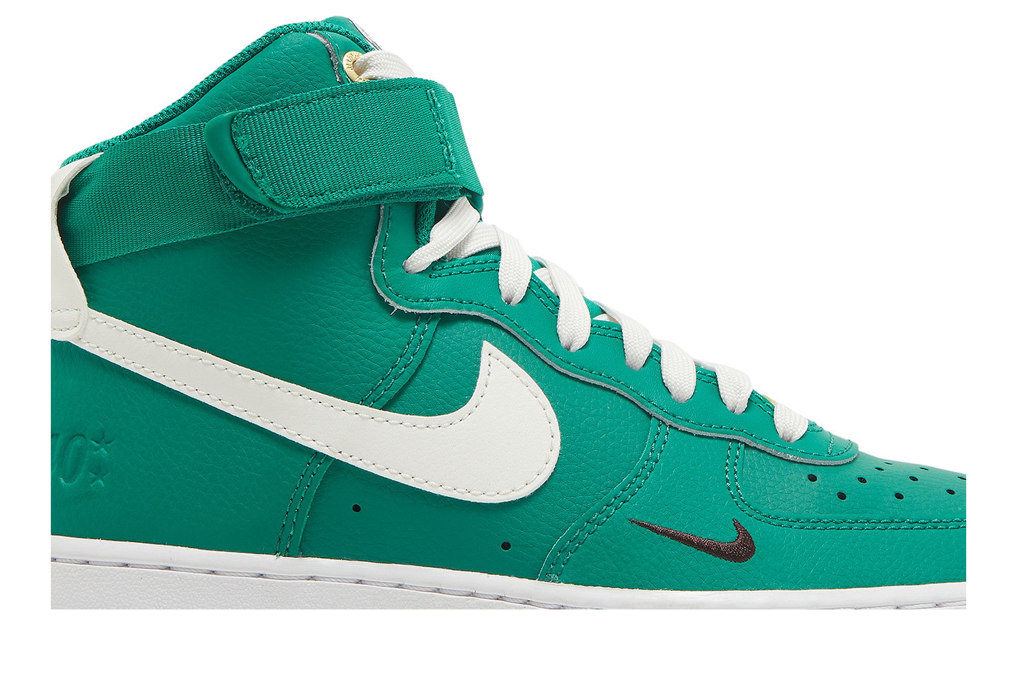 Achetez des Wmns Air Force 1 High SE 40th Anniversary Malachite DQ7584 300 GOAT FR