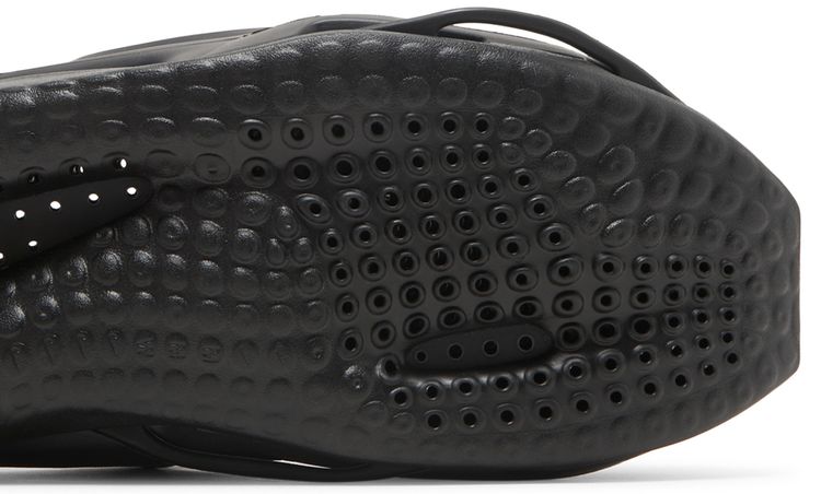 Matthew M Williams x 005 Slide Black