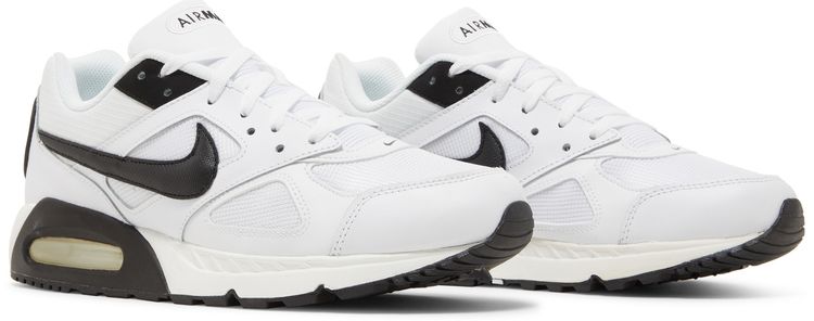 Air Max IVO White Black