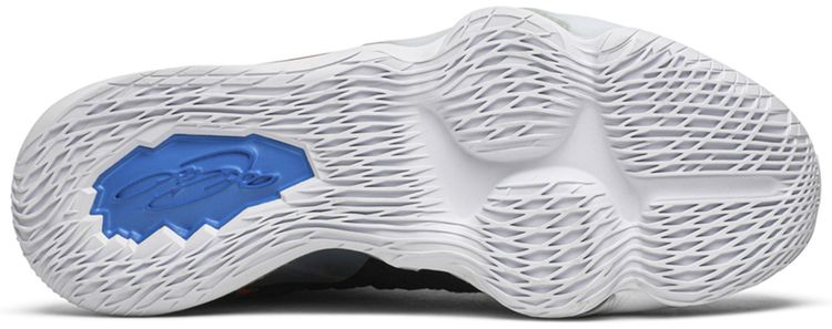 Nike LeBron 17 James Gang