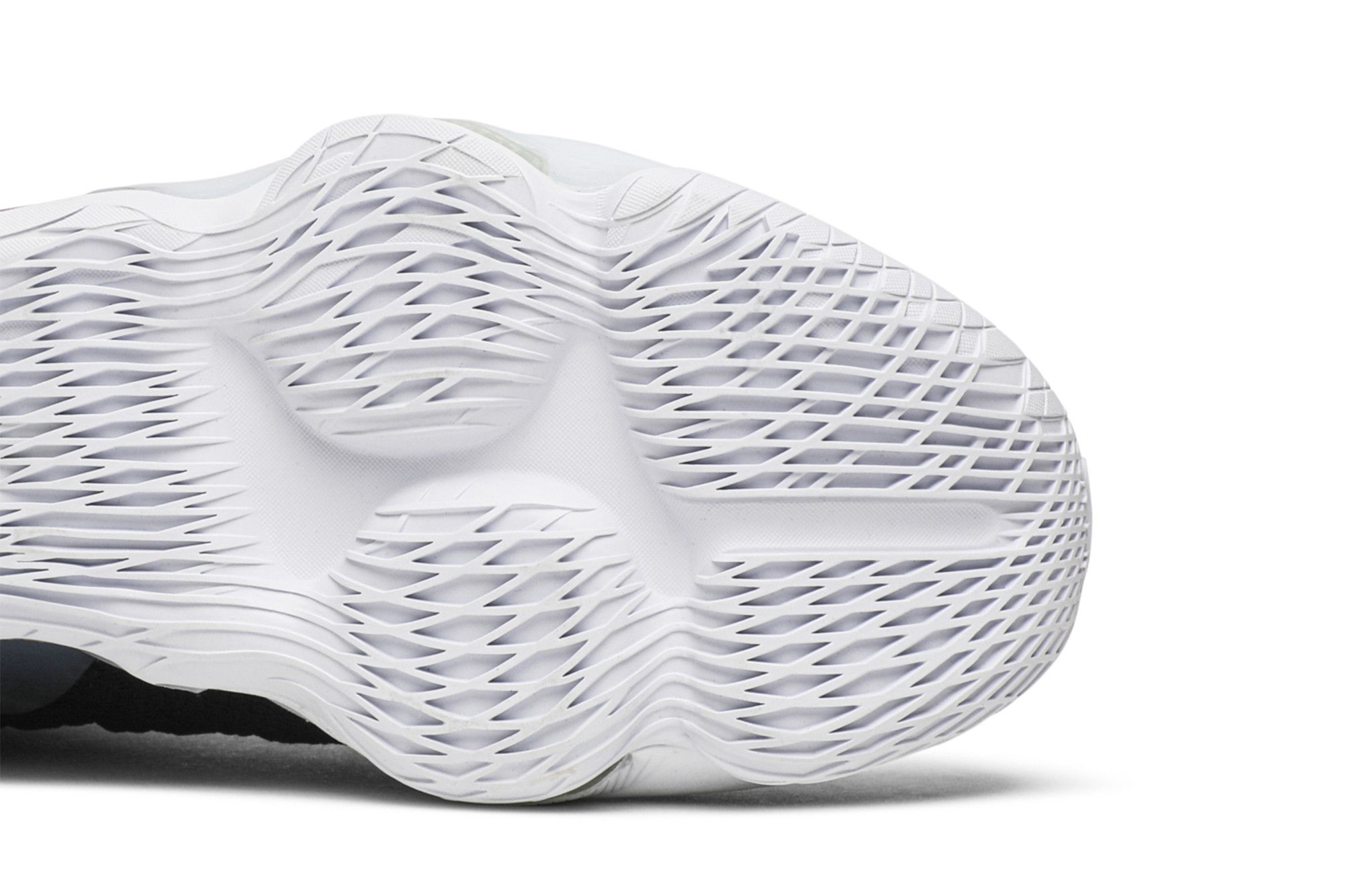 lebron james shoes 17 white