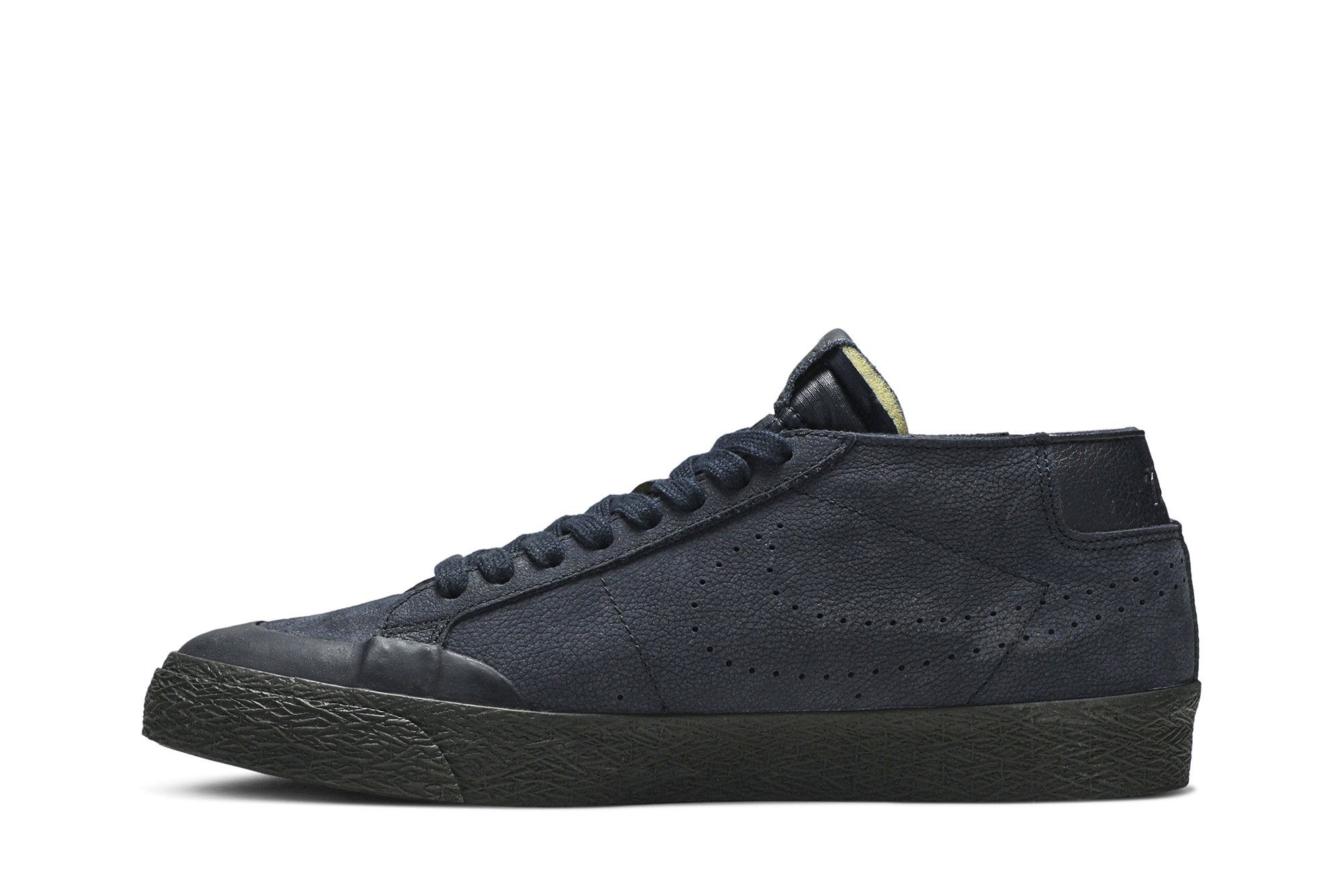 Nike sb blazer chukka top