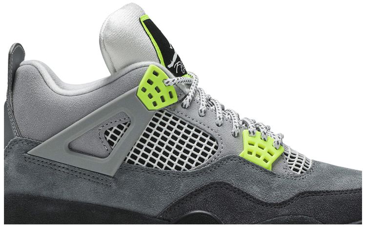 Air Jordan 4 Retro SE Neon 95