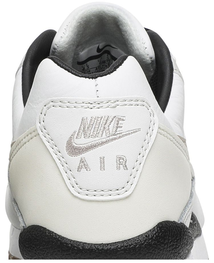 Nike ACG Wildwood White Gum