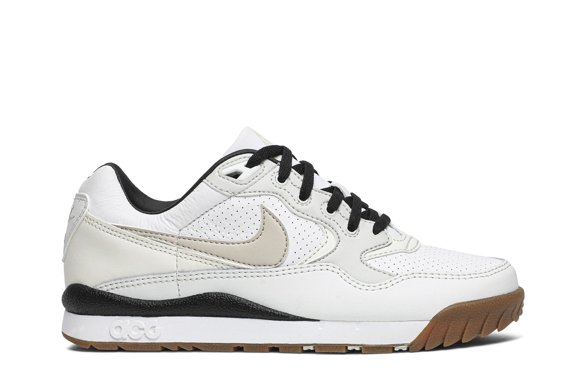 Nike acg 2025 wildwood sneakers