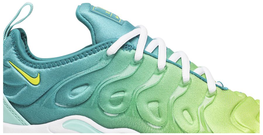 vapormax plus lemon lime foot locker
