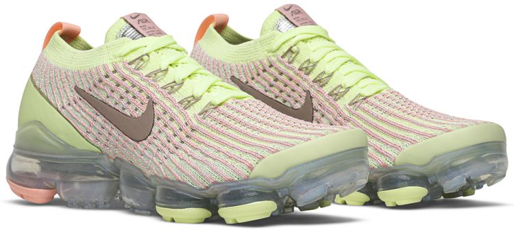 Nike Wmns Air VaporMax Flyknit 3 Barely Volt Pink