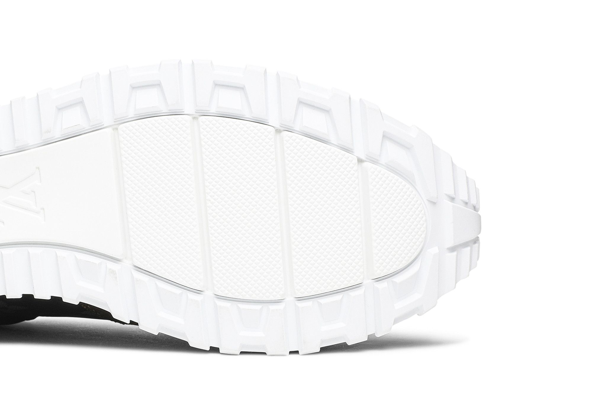 Louis vuitton tricolor sneakers top