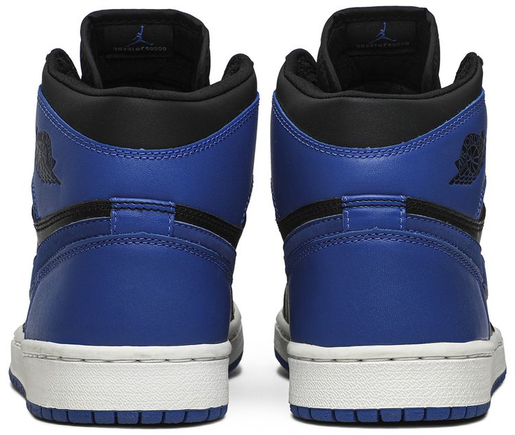 Air Jordan 1 Retro Royal 2001