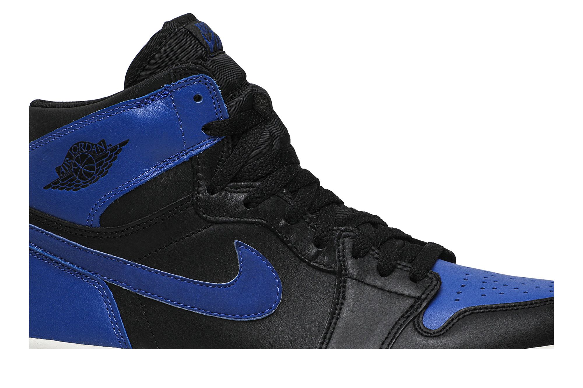 Buy Air Jordan 1 Retro Royal 2001 136066 041 GOAT