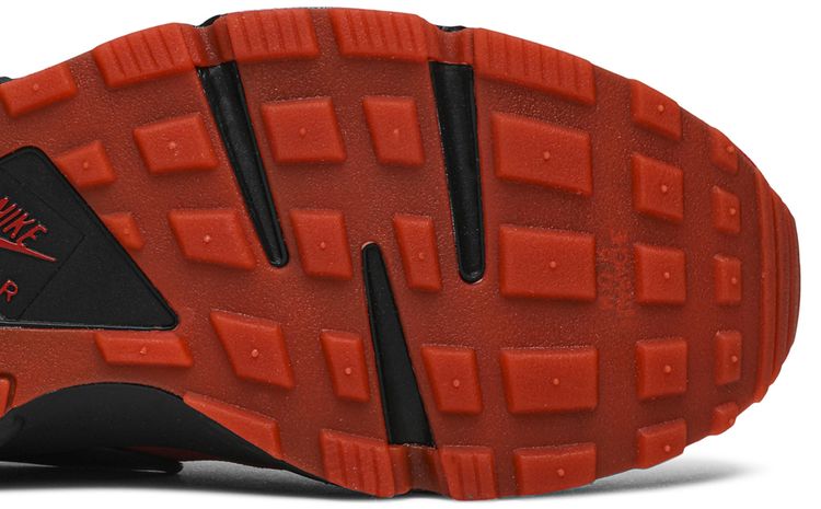 Nike Air Huarache Qs Love Hate