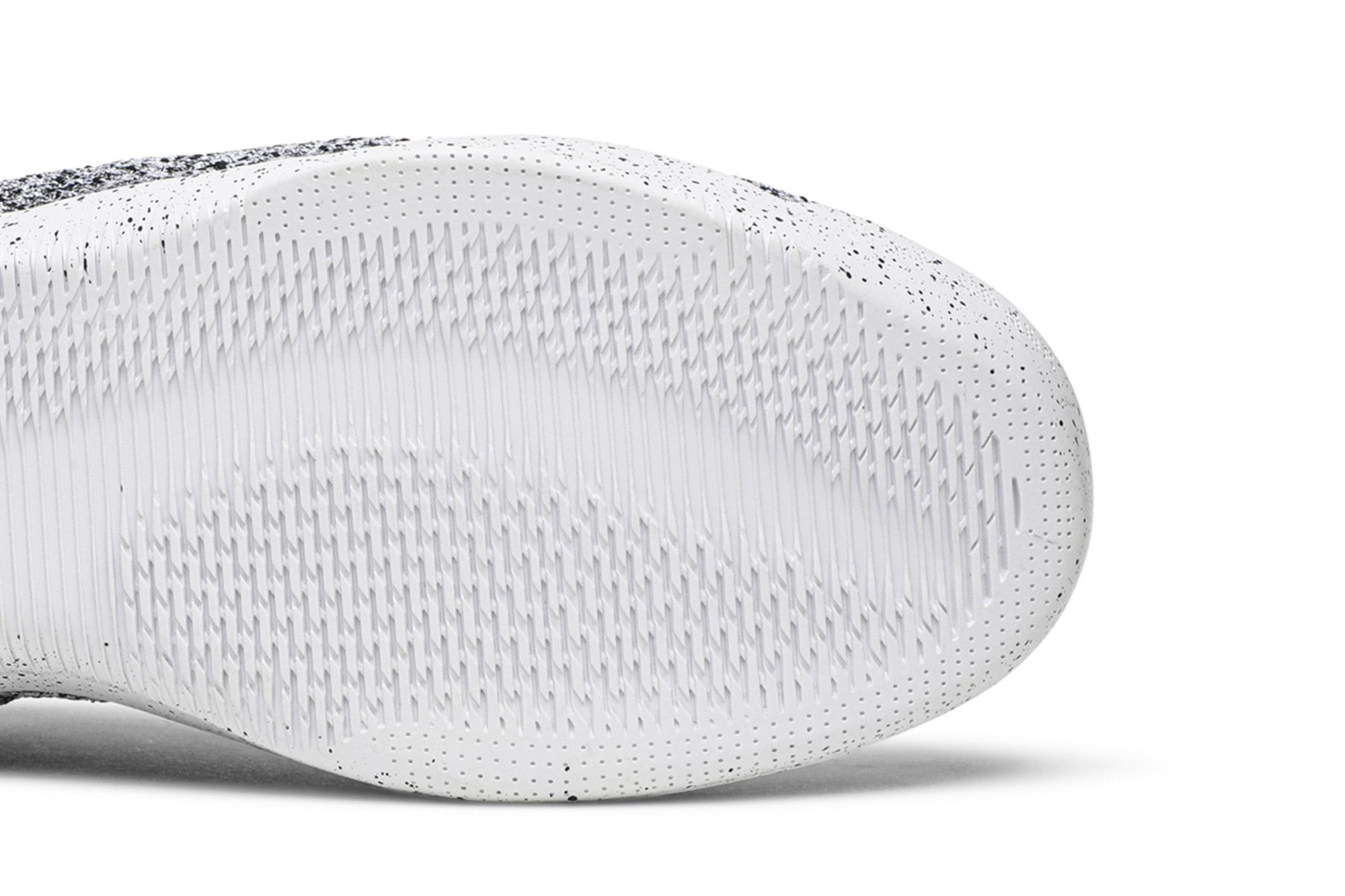 kobe 11 elite low oreo