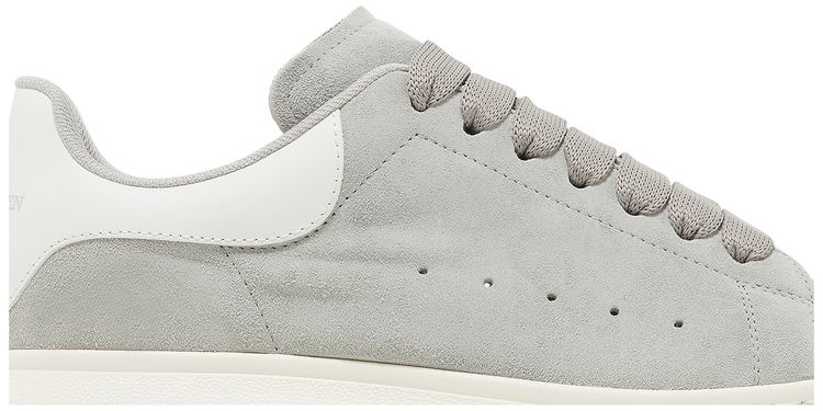 Alexander McQueen Wmns Oversized Sneaker Dove Grey