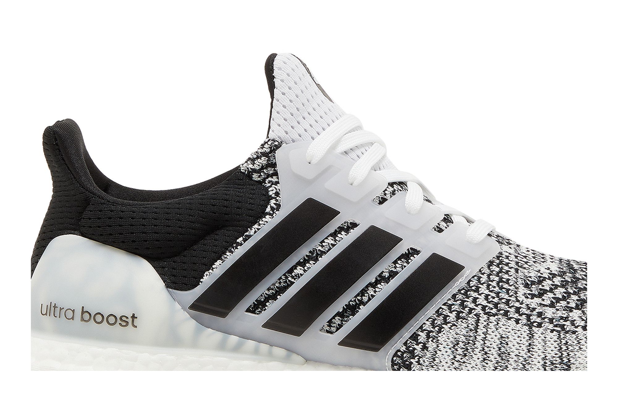 Black black white ultra boost deals