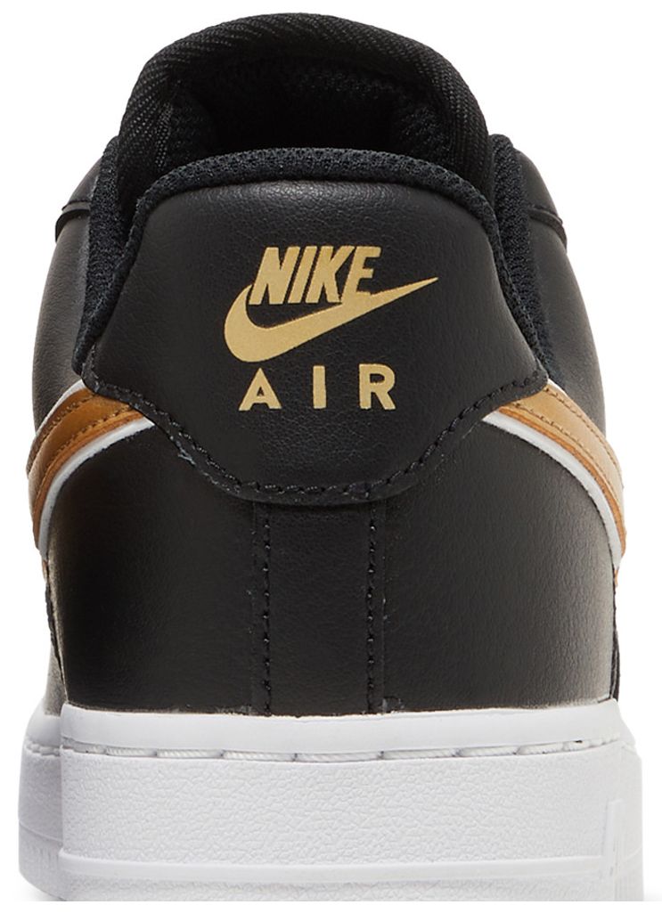 Nike Wmns Air Force 1 07 Essential Black Metallic Gold
