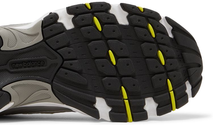 New Balance 530 Silver Yellow